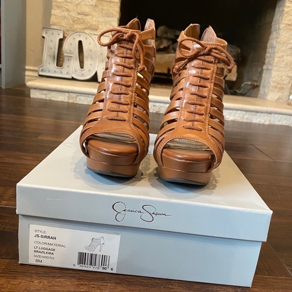 Jessica Simpson peep toe strappy heels - Picture 1 of 5